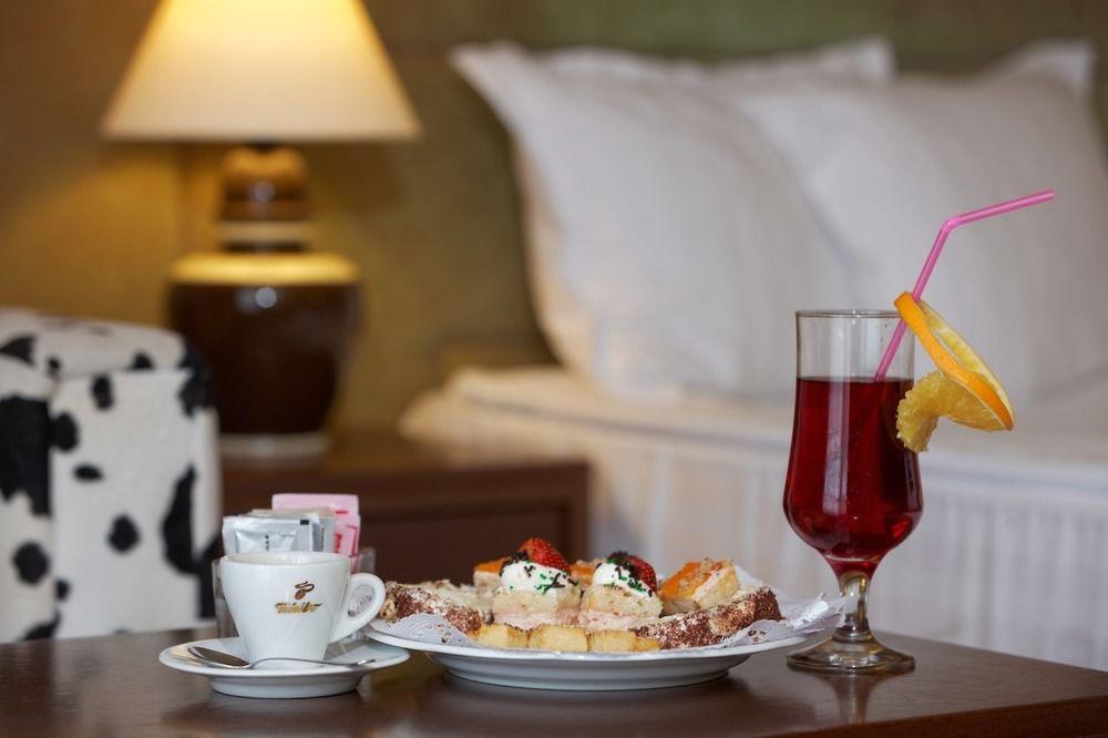 Admiral Hotel 5*